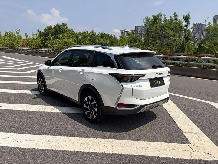 Dongfeng Aeolus Yixuan GS, 2022 — фото 8 из 9