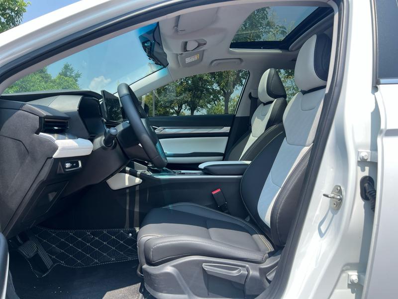 Geely Emgrand L, 2021 — фото 12 из 12