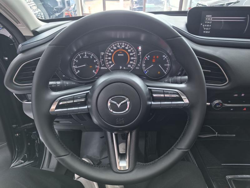 Mazda CX-30, 2021 — фото 10 из 12