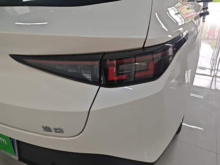 Changan Eado Plus, 2024 — фото 8 из 9