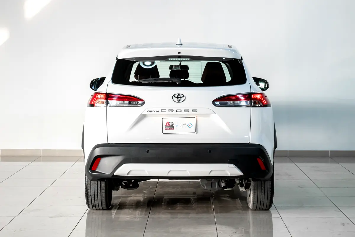 Toyota Corolla Cross, 2024 — фото 5 из 10