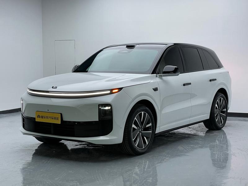LiXiang L6, 2025 — купить в Санкт-Петербурге под ключ