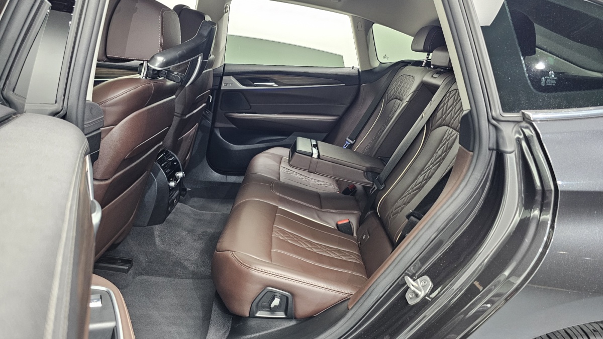 BMW Gran Turismo, 2021 — фото 11 из 12