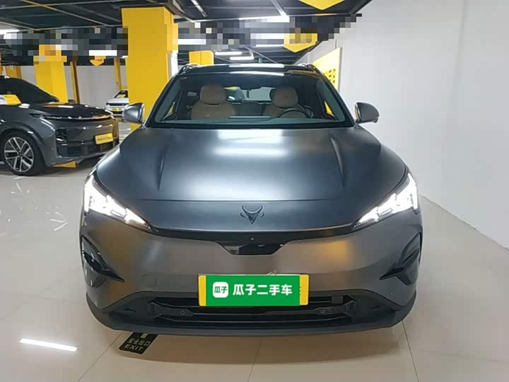 BAIC Arcfox Alpha T5, 2025 — фото 3 из 9