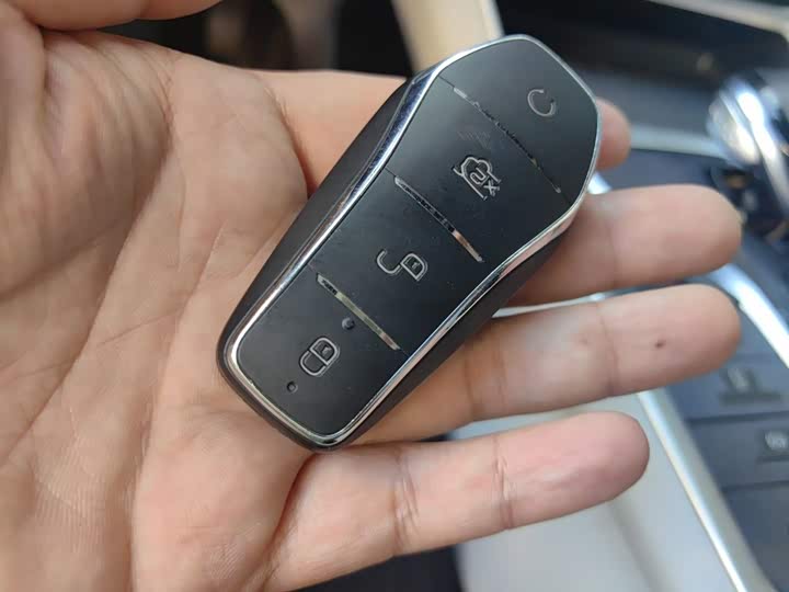 BYD Song Pro Hybrid, 2022 — фото 9 из 9