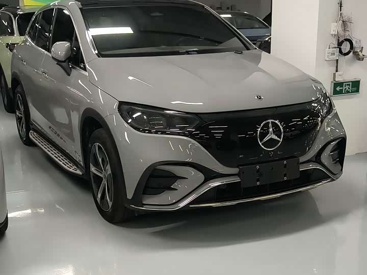 Mercedes-Benz EQE SUV, 2023 — фото 9 из 9