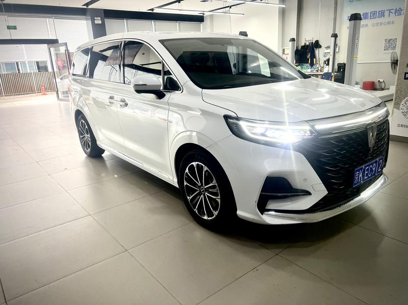 Roewe iMax 8, 2021 — фото 3 из 12