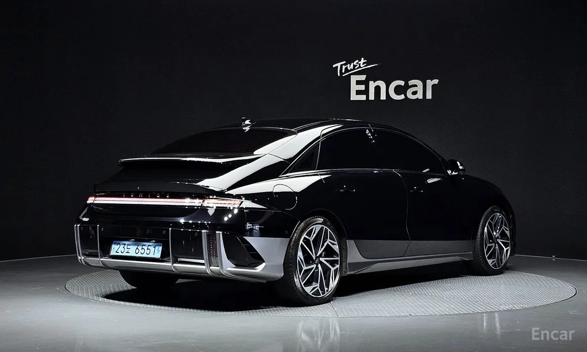 Hyundai Ioniq 6, 2022 — фото 2 из 12
