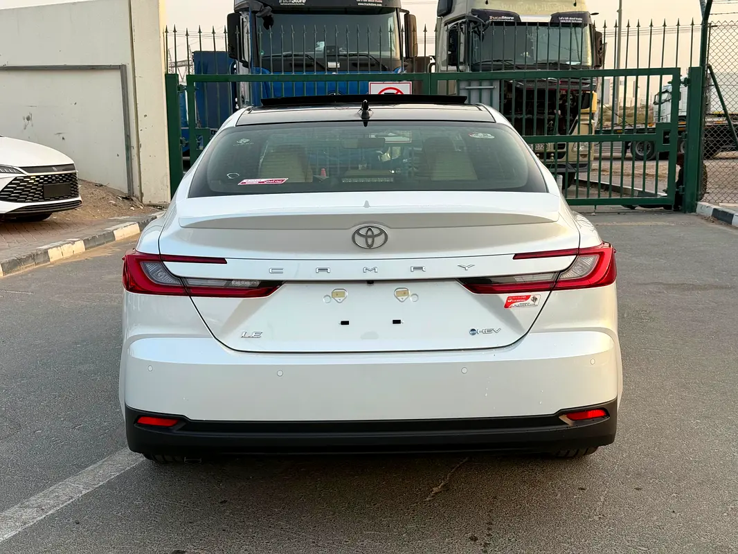 Toyota Camry, 2026 — фото 4 из 10