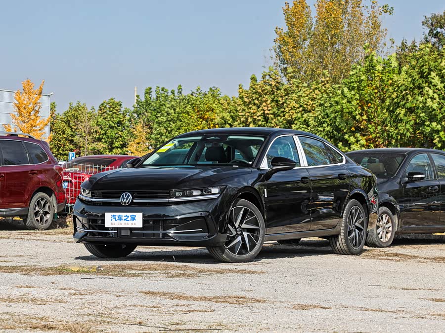 Volkswagen Magotan, 2026 — купить в Саратове под ключ