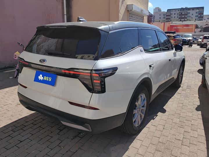 Ford Edge, 2023 — фото 3 из 9