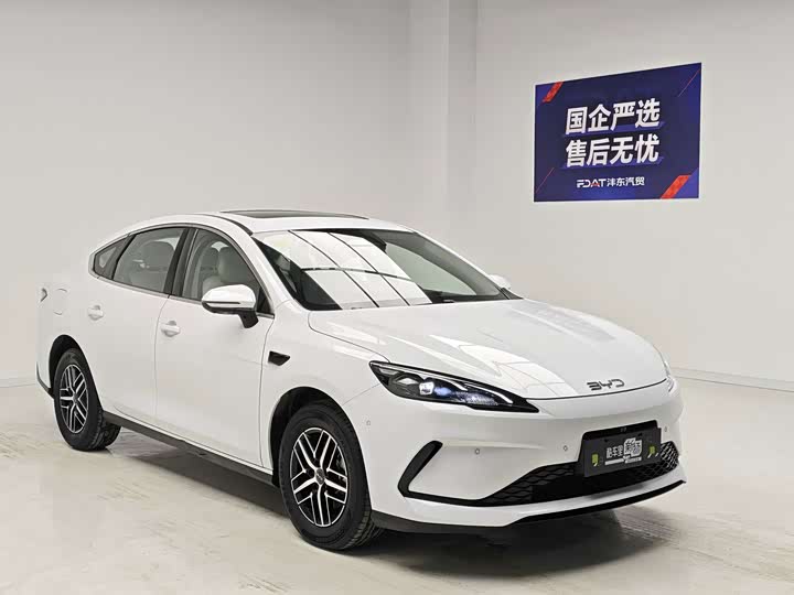 BYD Seal 05 DM-i Hybrid, 2024 — фото 3 из 9