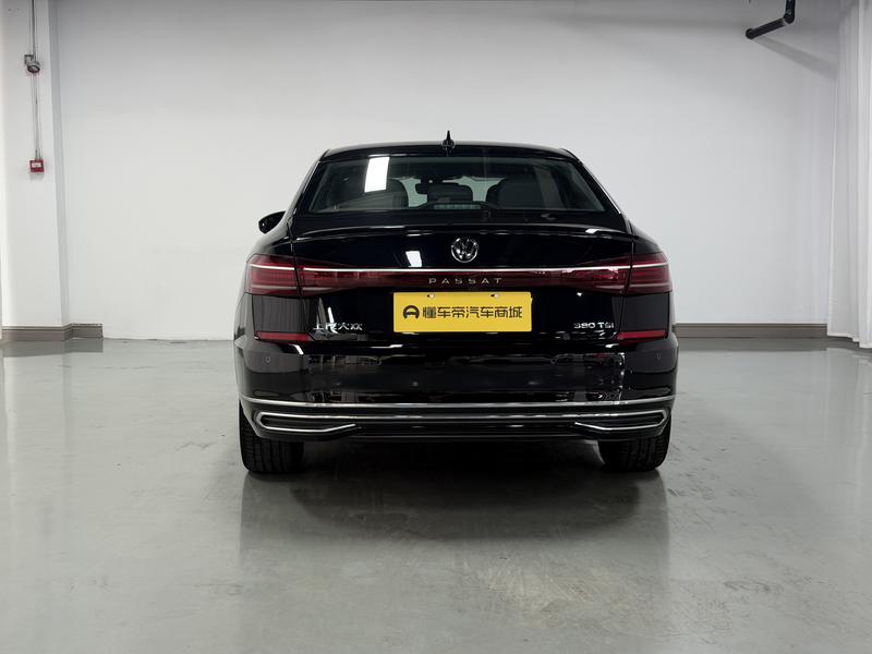 Volkswagen Passat, 2023 — фото 6 из 12