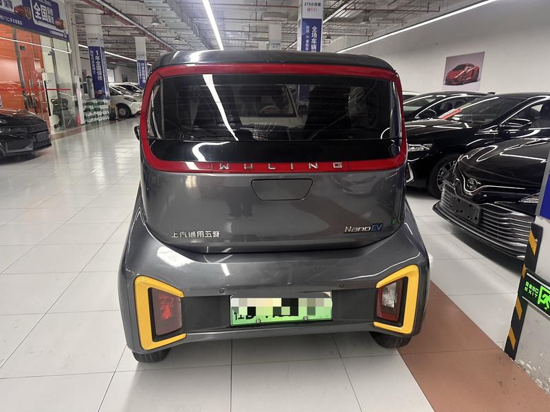 Wuling Nano EV, 2023 — фото 5 из 9