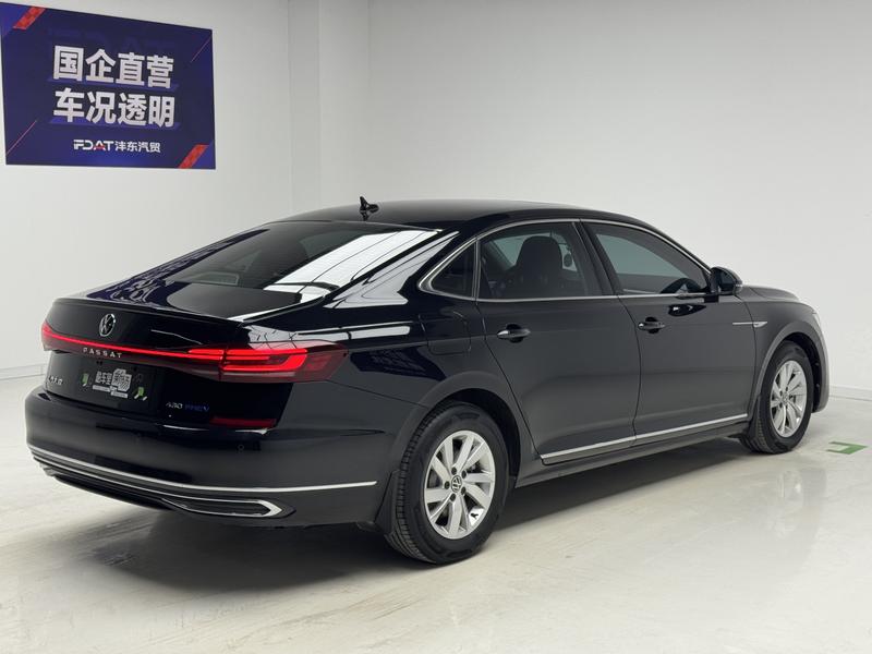 Volkswagen Passat Hybrid, 2022 — фото 7 из 12