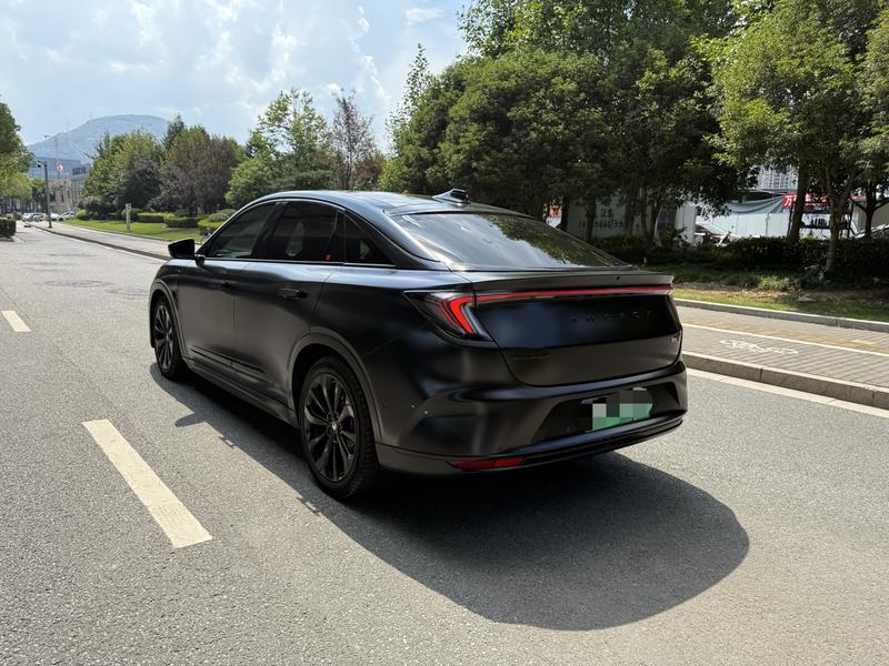 BAIC Arcfox Alpha S, 2025 — фото 5 из 12
