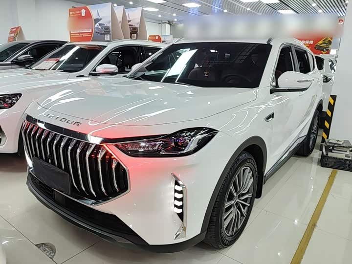 Jetour X70 Plus, 2024 — фото 2 из 9