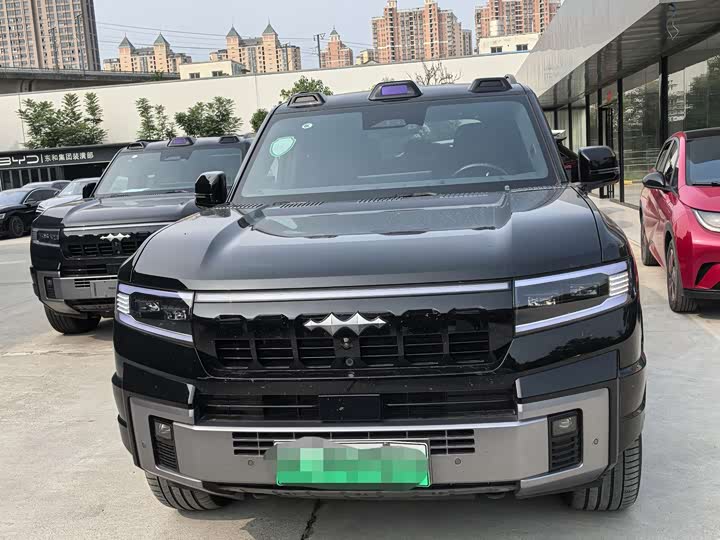 BYD FangChengBao Leopard 8, 2024 — фото 2 из 9