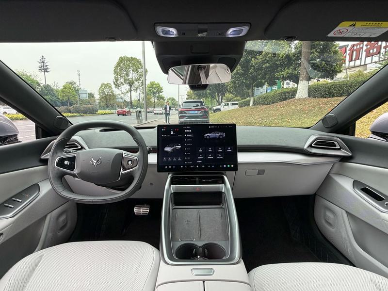 BAIC Arcfox Alpha S5, 2024 — фото 6 из 11
