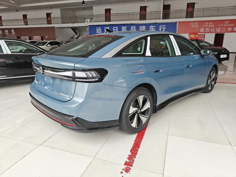 Volkswagen ID.7 Vizzion, 2025 — фото 5 из 10