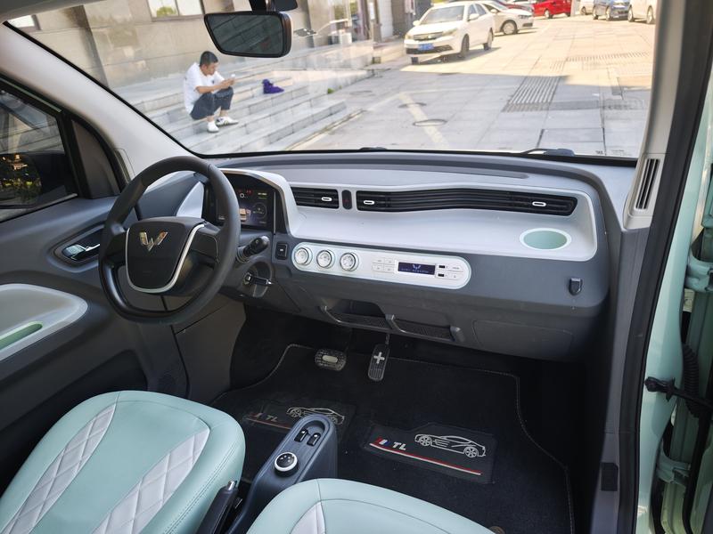 Wuling Mini EV, 2021 — фото 9 из 12