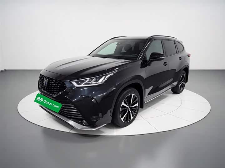 Toyota Crown Kluger, 2022 — купить в Тольятти под ключ