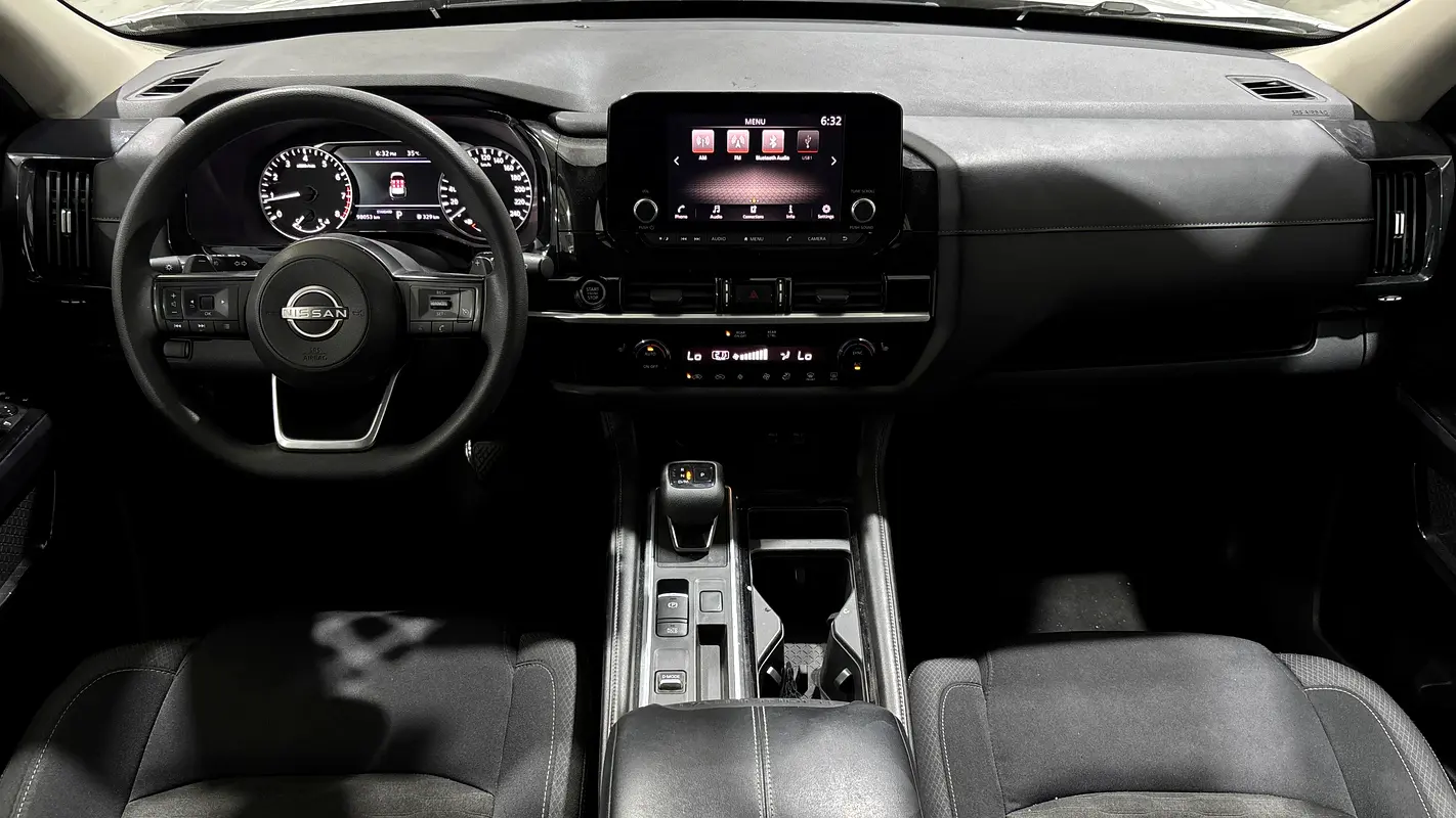 Nissan Pathfinder, 2022 — фото 7 из 10