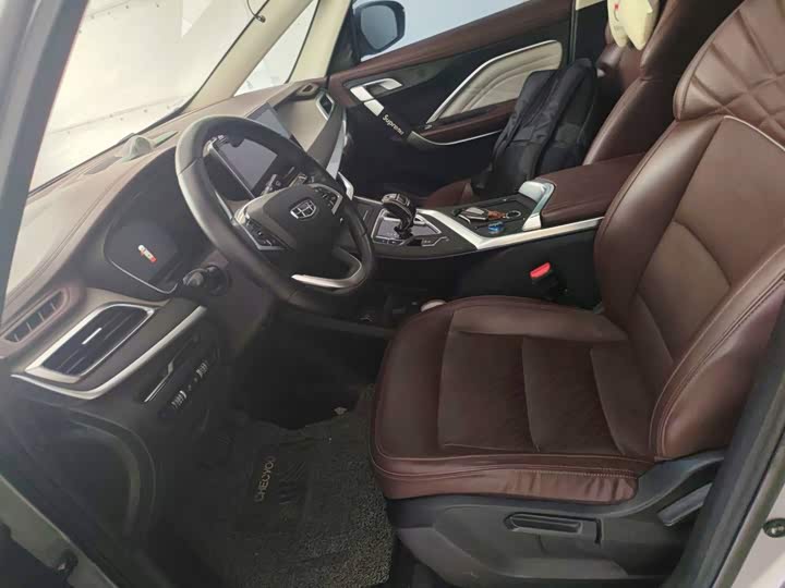 Geely Jiaji Hybrid, 2021 — фото 7 из 9