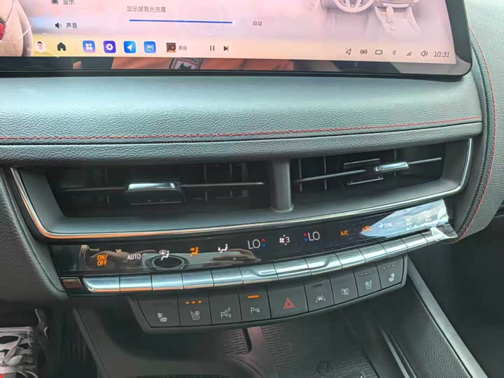 Cadillac CT5, 2025 — фото 4 из 9