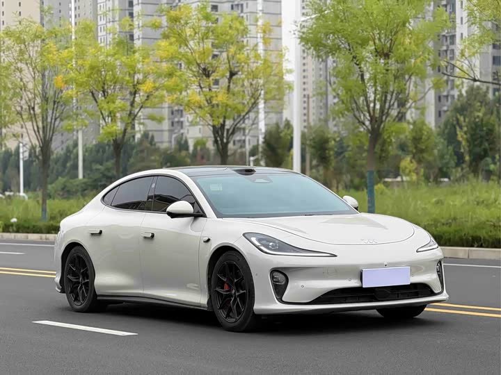 IM motors L6, 2025 — фото 3 из 9
