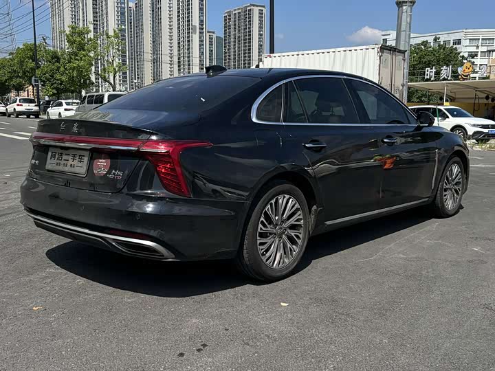Hongqi H5, 2022 — фото 7 из 9