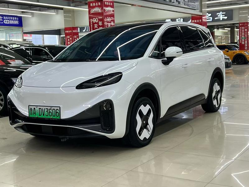 BAIC Arcfox Kaola S, 2024 — купить в Саратове под ключ