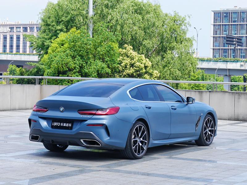 BMW 8 Series, 2022 — фото 4 из 9