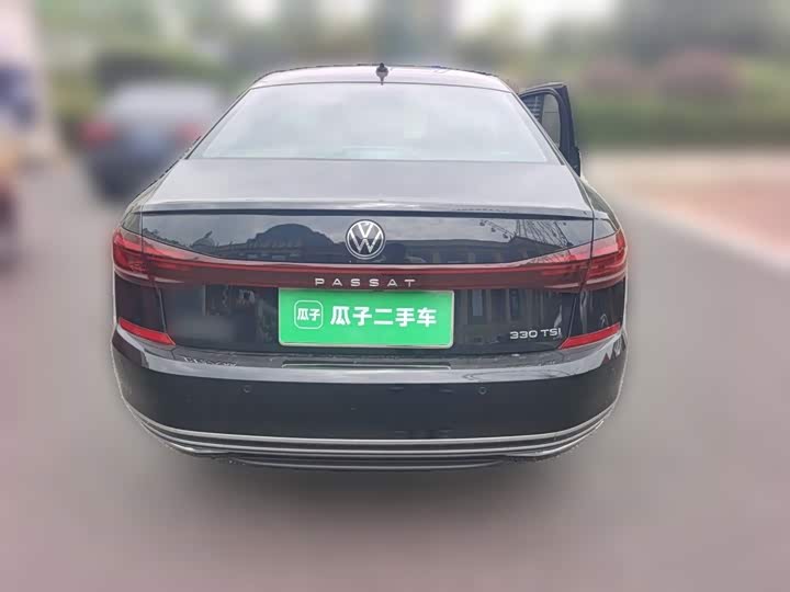 Volkswagen Passat, 2023 — фото 4 из 9