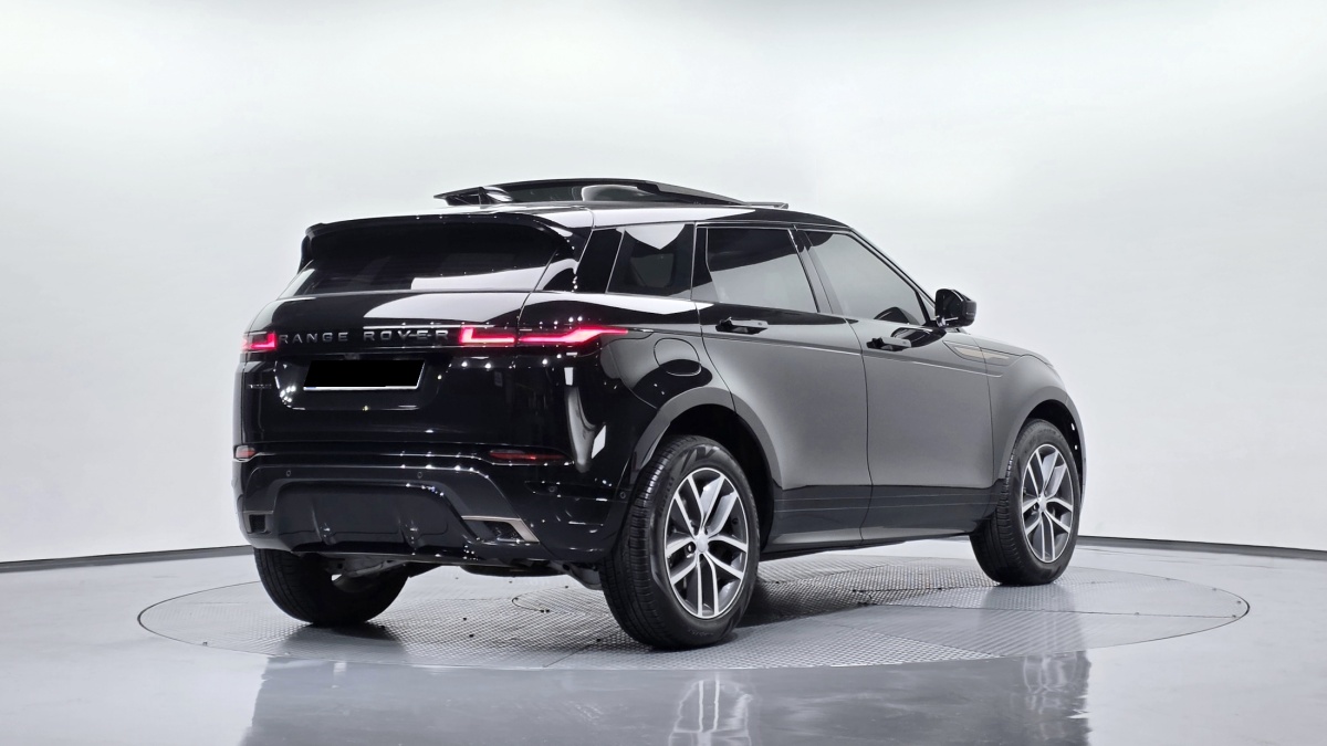 Land Rover Range Rover Evoque, 2024 — фото 2 из 12