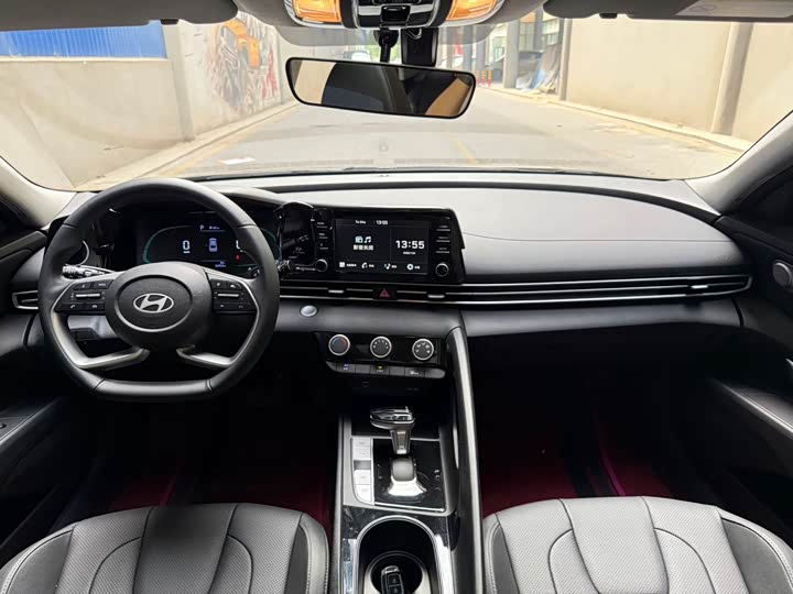 Hyundai Elantra N line, 2023 — фото 8 из 9