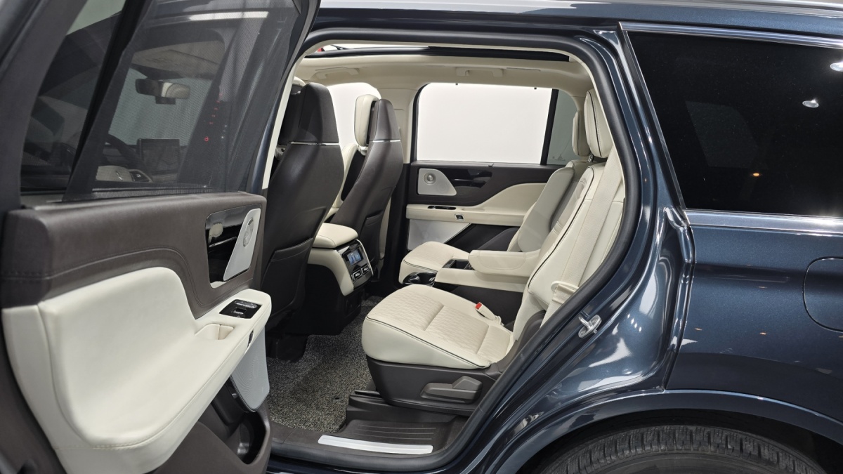 Lincoln Aviator, 2021 — фото 11 из 12