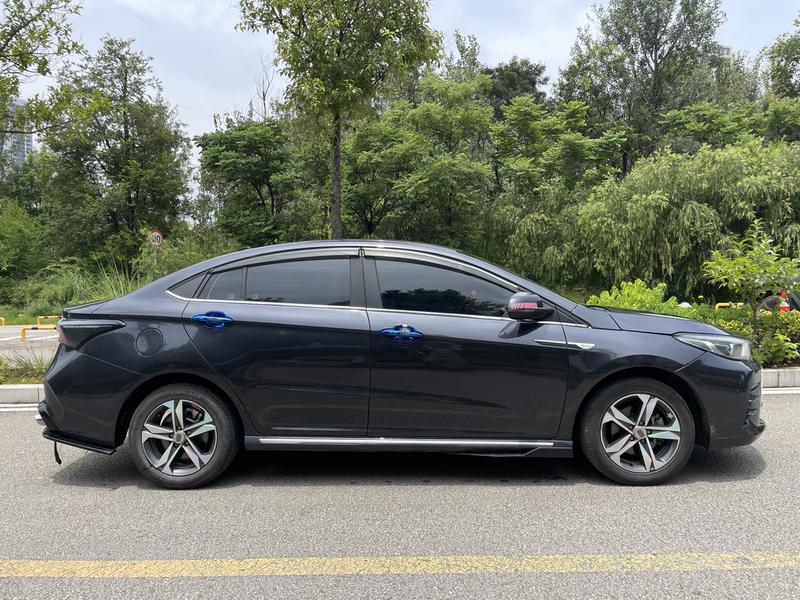 Chery Omoda S5 (Arrizo 5 Plus), 2022 — фото 7 из 12