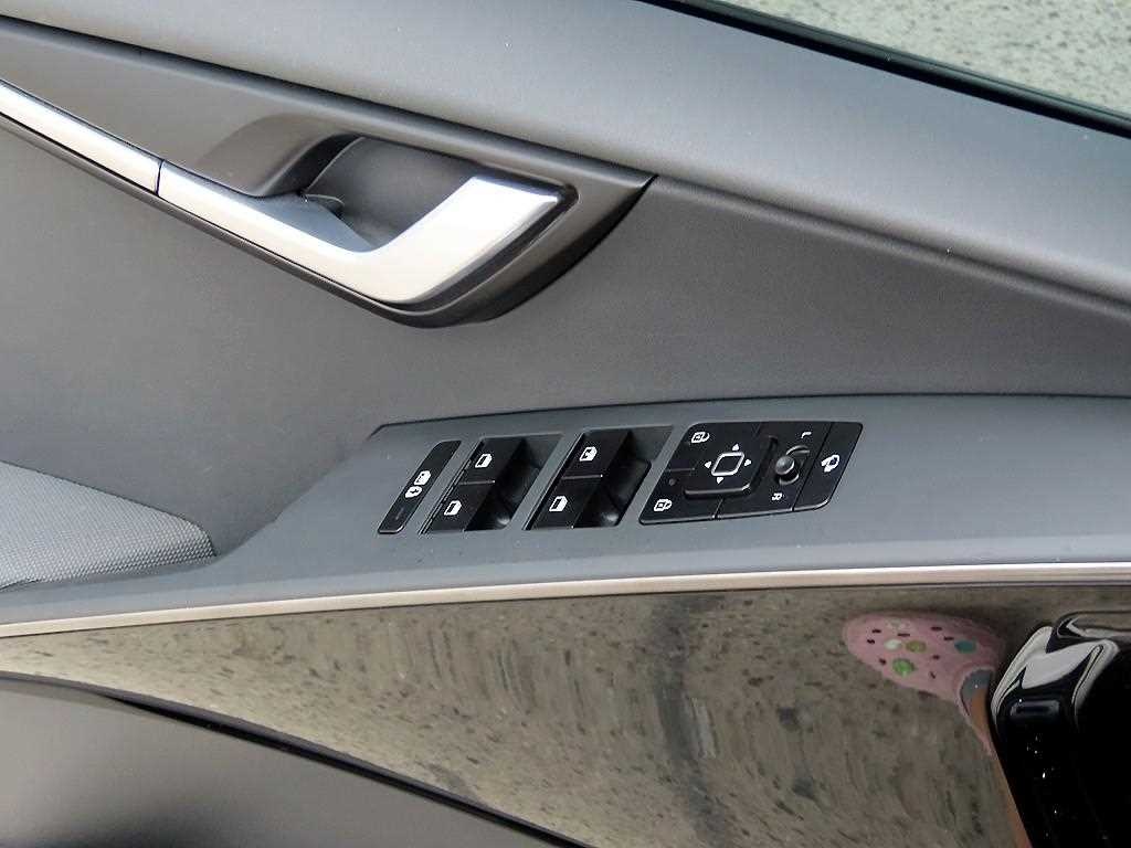Kia Niro, 2022 — фото 10 из 12