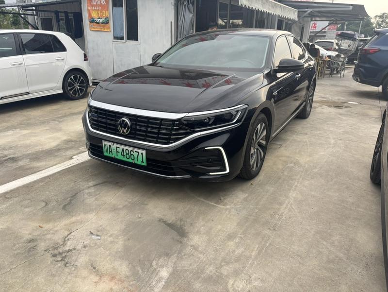 Volkswagen Passat Hybrid, 2022 — купить в Санкт-Петербурге под ключ