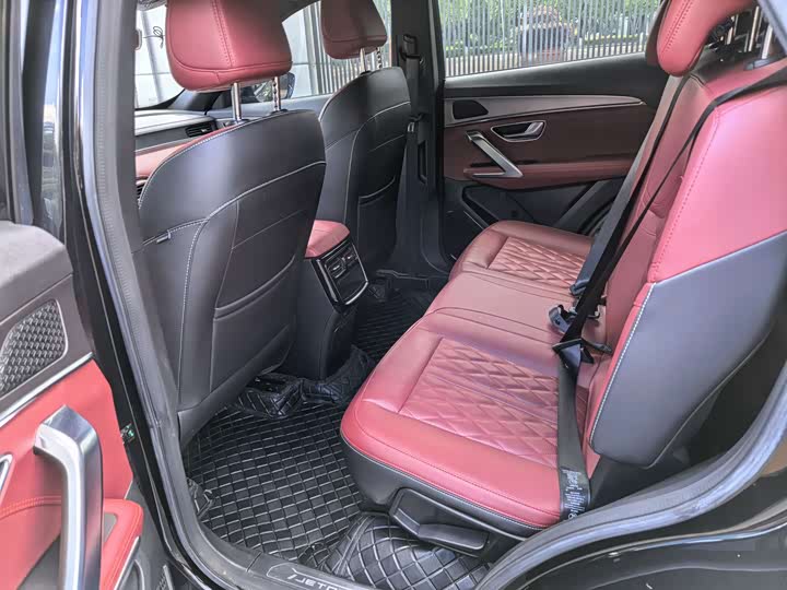 Jetour X70 Plus, 2024 — фото 8 из 9