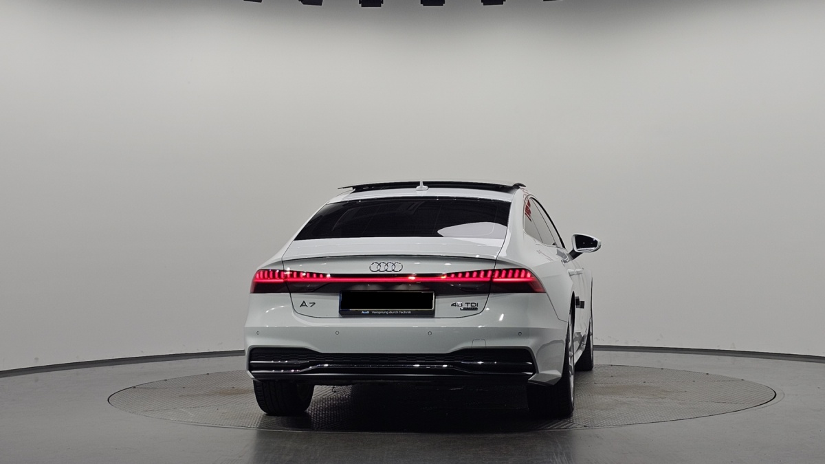 Audi A7, 2021 — фото 4 из 12