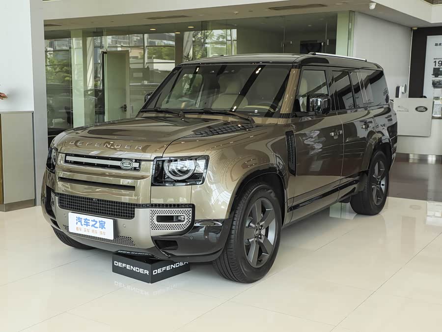 Land Rover Defender, 2026 — купить в Калуге под ключ