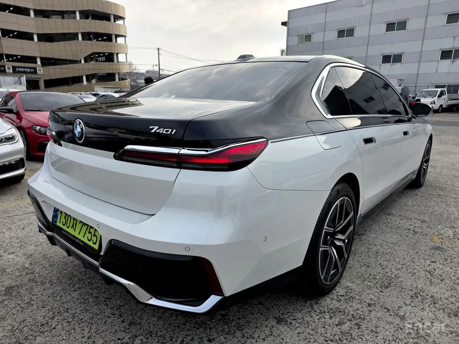 BMW 7 Series, 2023 — фото 4 из 12