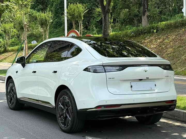 GAC Hyptec HT, 2024 — фото 4 из 9