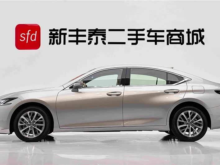 Lexus ES, 2025 — фото 4 из 9