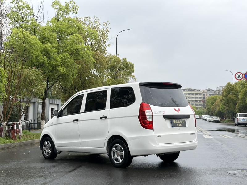 Wuling Hongguang, 2022 — фото 5 из 12