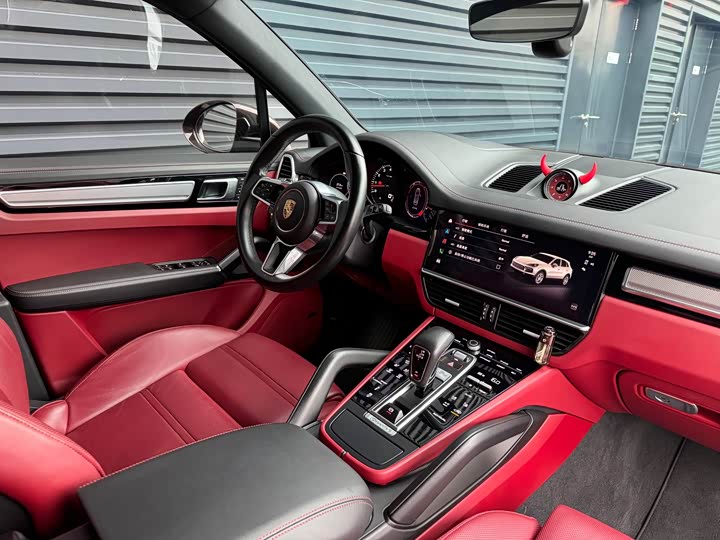 Porsche Cayenne, 2022 — фото 3 из 9