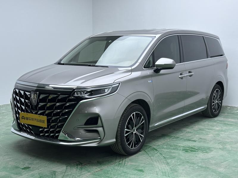 Roewe iMax 8, 2023 — купить в Самаре под ключ