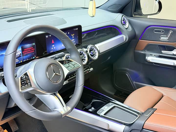 Mercedes-Benz GLB-Class, 2024 — фото 5 из 9